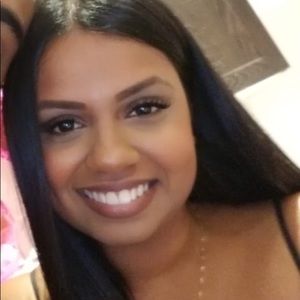 Meet your Posher, Illakiya